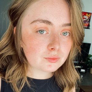 Meet your Posher, Liz